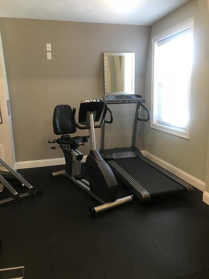 Crescent Suites Hotel Waltham Esterno foto