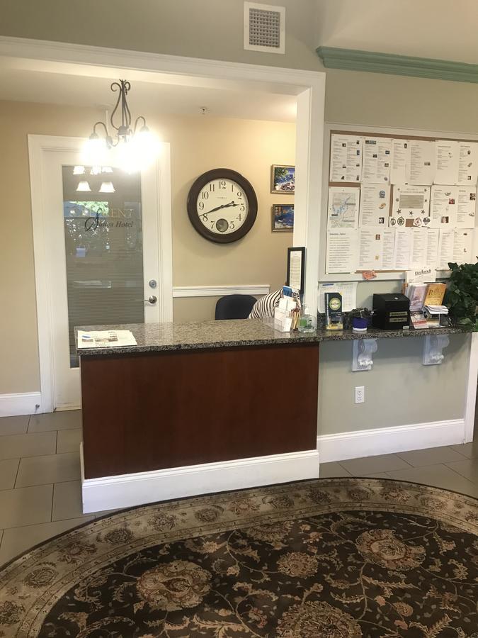 Crescent Suites Hotel Waltham Esterno foto