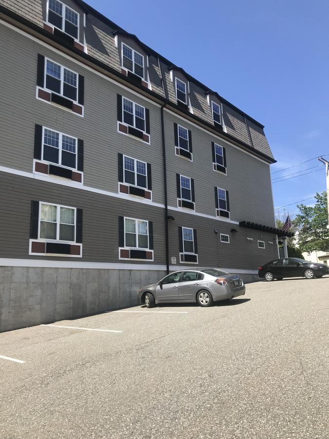 Crescent Suites Hotel Waltham Esterno foto