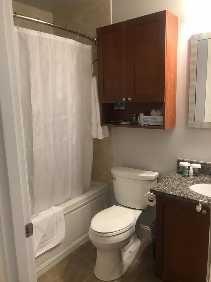 Crescent Suites Hotel Waltham Esterno foto