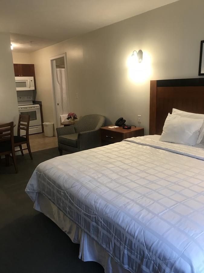 Crescent Suites Hotel Waltham Esterno foto