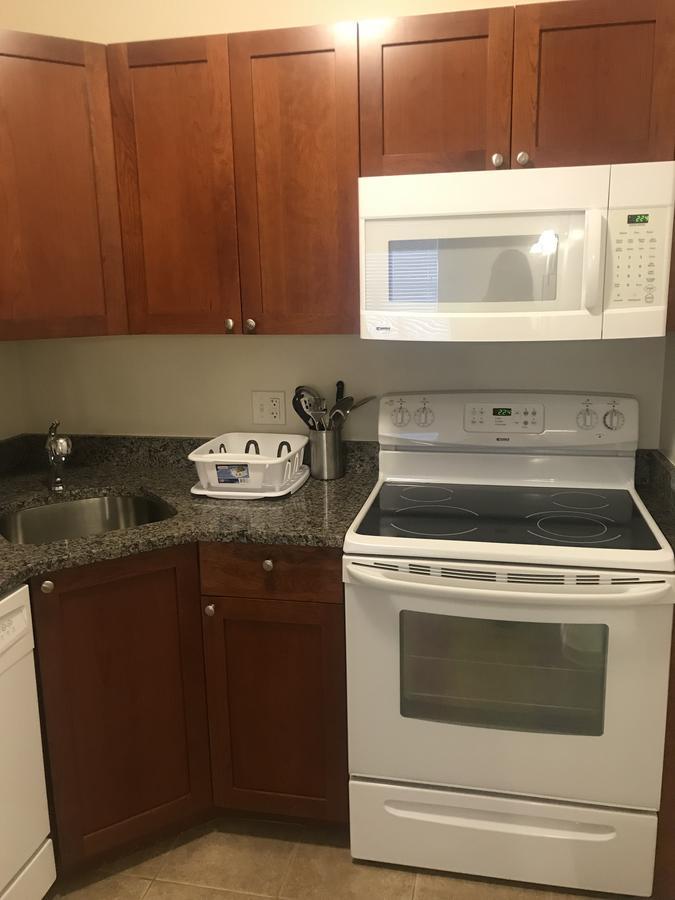 Crescent Suites Hotel Waltham Esterno foto