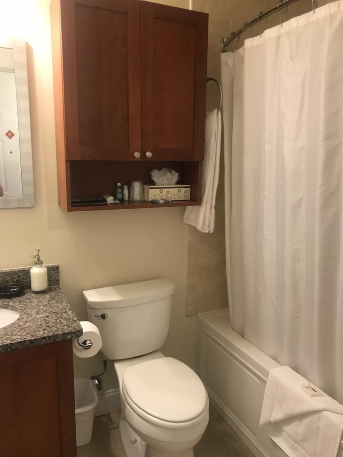 Crescent Suites Hotel Waltham Esterno foto