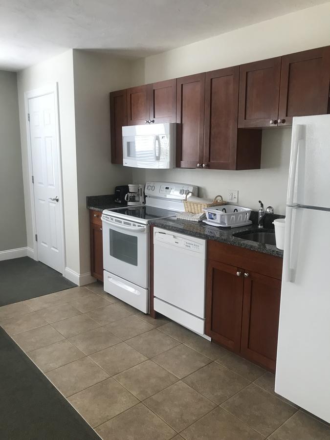 Crescent Suites Hotel Waltham Esterno foto